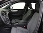 Volvo XC40 B4 Plus Dark | Trekhaak | Dodehoekdetectie | Harman/Kardon |