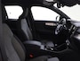 Volvo XC40 B4 Plus Dark | Trekhaak | Dodehoekdetectie | Harman/Kardon |