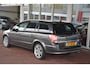 Opel Astra Wagon 1.6 Cosmo Nederlandse auto 214985 NAP zeer nette auto van een liefhebber geweest historie aanwezig met oa opc velgen leren bekleding stoelverwarming pdc navigatie etc.