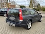 Volvo XC70 2.5T AWD Aut6 BTW auto netto €8884,- Bluetooth