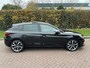 SEAT Leon 1.5 eTSI FR Launch Edition met Pano