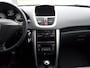 Peugeot 207 Première 1.6-16V VTI-120PK Navigatie | Cruise & Climate control | Parkeersensoren achter | Bluetooth bellen | LM-velgen 16inch
