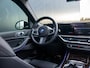 BMW X5 xDrive50e | Trekhaak | M Sport | Achteras besturing | Schuif-/kantel Pano | Softclose | Adapt. LED | Head-up | Stuurwielverwarming
