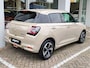 Suzuki Swift 1.2 STYLE SMART HYBRID AUTOMAAT Beschikbaar! | Tot 10 JAAR GARANTIE! | Inclusief € 2.500,- Voorraad Voordeel