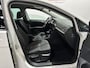 Volkswagen Golf 1.2 TSI Connected Series - Navi / PDC / BT / Stoelverw.
