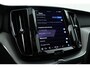 Volvo XC60 2.0 T6 Plug-in hybrid AWD Plus Dark | Pano | Elek. Trekhaak | Harman Kardon | Memory | CarPlay | Camera