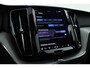 Volvo XC60 2.0 T6 Plug-in hybrid AWD Plus Dark | Pano | Elek. Trekhaak | Harman Kardon | Memory | CarPlay | Camera