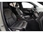Volvo XC40 P8 Recharge AWD R-Design 78 kWh 3-Fase [ Sagegreen ][ Navi H/K Camera Leder Stoelverwarming ]