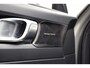 Volvo XC40 P8 Recharge AWD R-Design 78 kWh 3-Fase [ Sagegreen ][ Navi H/K Camera Leder Stoelverwarming ]