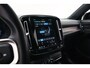 Volvo XC40 P8 Recharge AWD R-Design 78 kWh 3-Fase [ Sagegreen ][ Navi H/K Camera Leder Stoelverwarming ]