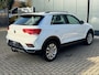 Volkswagen T-Roc 1.0 TSI Style * Navigatie * Stuurverwarming * Trekhaak * Full Led *