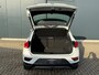 Volkswagen T-Roc 1.0 TSI Style * Navigatie * Stuurverwarming * Trekhaak * Full Led *