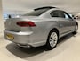Volkswagen Passat 1.4 TSI GTE Business 218 PK | Panoramadak | Lederen Bekleding | Achterruit Zonwering | Digital Cockpit Pro | Headup Display | Ergo-Active Voorstoelen | Stoelverwarming | Achteruitrijcamera | Rijstrookhulp | File Ondersteuning | Keyless Entry | Navigatie | DAB Radio | Alarm | Sfeerverlichting |