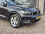 Volvo XC40 1.5 T3 Momentum | LED | Stoelverwarming | Navi | Parkeerhulp voor & achter | Verkeersbord herkenning | Lane Assist |