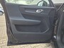 Volvo XC40 1.5 T3 Momentum | LED | Stoelverwarming | Navi | Parkeerhulp voor & achter | Verkeersbord herkenning | Lane Assist |