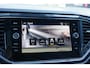 Volkswagen T-Roc 2.0 TSI 4Motion 190 PK R-Line Automaat, *NL-AUTO*, Panoramadak, Winterpakket, Carplay, Camera, Beats-Audio