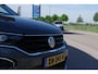 Volkswagen T-Roc 2.0 TSI 4Motion 190 PK R-Line Automaat, *NL-AUTO*, Panoramadak, Winterpakket, Carplay, Camera, Beats-Audio