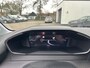 Peugeot 208 Hybrid 110 PK Automaat Allure | Navigatie | Camera | Climate Control | Adaptieve Cruise Control | LED Verlichting | Hybride Rijden met Automaat | 16" Lichtmetalen Velgen | Digitaal Dashboard | Parkeersensoren | Spoiler |