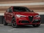 Alfa Romeo Stelvio 2.9 V6 AWD Quadrifoglio | Adapt. cruise | Veel carbon! | Pano-dak | Harman/Kardon | NL-auto