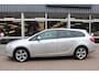 Opel Astra Sports Tourer 1.4 Turbo Edition Goed rijdende, dealeronderhouden auto! Trekhaak.