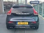 Volvo V40 Cross Country 1.5 T3 Polar+ Luxury / Trekhaak / Pano. dak / Harman Kardon / Leder interieur / Verwarmde stoelen voor / Keyless /