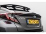 Toyota C-HR 1.8 Hybrid Dynamic | Two Tone | Adapt. Cruise | 18 inch | Camera | PDC | Climate Control