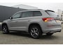 Skoda Kodiaq 1.5 TSI Sportline Business 7p. | Incl. 12 maanden garantie | Trekhaak | Stoelverwarming | Stuurverwarming | Navigatie | Apple carplay/Android auto | Lichtmetalen velgen | Achteruitrijcamera | Parkeersensoren | Cruise control | Climate control