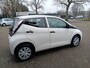 Toyota Aygo 1.0 VVT-i x-now|AIRCO|BLUETOOTH|5drs|All season|Top onderhouden
