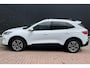 Ford Kuga 2.5 PHEV Titanium | Trekhaak | Panorama Dak | Stoelverwarming | Draadloze Telefoonlader | Parkeersensoren V+A |