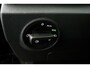 Volkswagen T-Roc 1.0 TSI Life zwart