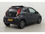 Toyota Aygo 1.0 VVT-i x-joy | Elektrisch vouwdak | Apple Carplay / Android Auto | Clima | Camera | 15 inch