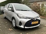 Toyota Yaris 1.0 VVT-i Aspiration lIVE2 Airco Grootscherm, 4 seizoenbanden