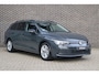 Volkswagen Golf Variant 1.0 eTSI 110pk DSG Life | Navigatie | Trekhaak Wegklapbaar | Stoelverwarming