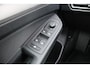 Volkswagen Golf Variant 1.0 eTSI 110pk DSG Life | Navigatie | Trekhaak Wegklapbaar | Stoelverwarming