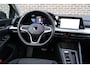 Volkswagen Golf Variant 1.0 eTSI 110pk DSG Life | Navigatie | Trekhaak Wegklapbaar | Stoelverwarming