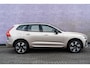 Volvo XC60 T6 Plug-in hybrid AWD Ultimate Dark | Bowers & Wilkins Audio | Luchtvering | Trekhaak | Stoel-/Stuurverwarming | Schuif-/kanteldak | Elektrische stoelverstelling | Keyless Entry | Dodehoekdetectie | Google | Long range | Carplay |