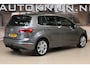 Volkswagen Golf Sportsvan 1.4 TSI 150pk Highline | Bi-xenon | Stoelverwarming | Trekhaak | 100% (Dealer) onderhouden label