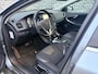 Volvo V40 1.5 T3 Nordic+ | Automaat | Trekhaak | Bi-xenon koplampen | Navigatie | 17" velgen | Stoelverwarming | Climate control | Voorruitverwarming | Parkeersensoren achter | Standkachel | Volvo On Call |