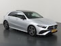 Mercedes-Benz A-klasse 180 AMG Line | Night pakket | Panoramadak | Sfeerverlichting |