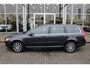 Volvo V70 D4 Limited Edition | Leder | Dealer onderhouden | Trekhaak |  Voorstoel verw. |