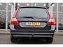 Volvo V70 D4 Limited Edition | Leder | Dealer onderhouden | Trekhaak |  Voorstoel verw. |