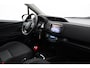 Toyota Yaris 1.0 VVT-i Design Sport | Cruise Control | Clima | Camera | Rijstrooksensor | 15 inch | Privacy glas | Bluetooth | Dakspoiler