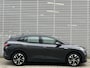 Volkswagen ID.4 Pro 77 kWh / Navigatie / App connect / Trekhaak / Parkeersensoren V+A / P4