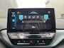 Volkswagen ID.4 Pro 77 kWh / Navigatie / App connect / Trekhaak / Parkeersensoren V+A / P4