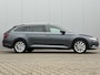 Skoda Superb Combi 1.5 TSI ACT Style Business / Automaat / Trekhaak afneembare kogel (1600 kg) / All-season banden / Stoelverwarming / Cruise Controle /