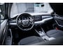 Skoda Octavia Combi 1.0 e-TSI Business Edition | Cruise control | Trekhaak uitklapbaar | Voorstoelen verwarmd