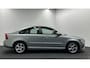 Volvo S40 2.0 Business Edition LEER TREKHAAK CRUISE NAVIGATIE STOELVERWARIMING.