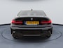 BMW 3-Serie 330i High Executive M-Sport Cruise, clima, stoelverw. Open dak, keyless, laserlight, head-up display, sfeerverlichting