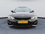 BMW 3-Serie 330i High Executive M-Sport Cruise, clima, stoelverw. Open dak, keyless, laserlight, head-up display, sfeerverlichting