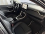 Toyota RAV4 2.5 Hybrid LED LEER CAMERA ELEK.KLEP NAVI CAMERA 18''LMV ADAP.CRUISE ELEK.STOEL STUUR STOELVERW ✅07/2025✅